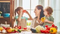 Kako privoleti dete da jede svu hranu: Pozitivna atmosfera za stolom je pola posla