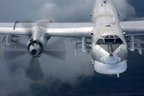 Tu-95MS, RUSSIAN AIR FORCE TUPOLEV BOMBER