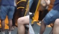 "Ostavi me, izvadiću nož" Brutalna tuča dve žene na liniji 27: Vozač zaustavio autobus, građani šokirani
