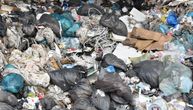 Komunalci prekopali 20 tona smeća da bi usrećili sugrađanku: Nikad nećete pogoditi šta su tražili