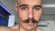 Posvađao se sa Desingericom, i nestao sa estrade: Sada traži devojke preko sajta, niko ne veruje šta je uradio