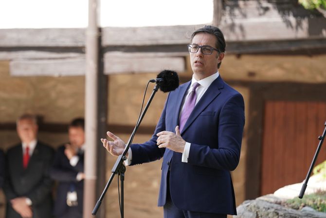 Predsednik Aleksandar Vučić,  predsednik Severne Makedonije Steva Pendarovski