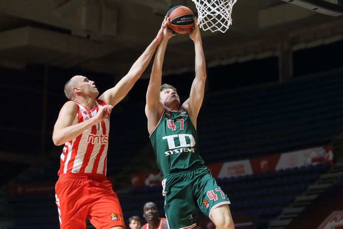 Dejan Davidovac i Arturs Kuruc, Zvezda - Baskonija Dejan Davidovac i Arturs Kuruc, Zvezda - Baskonija