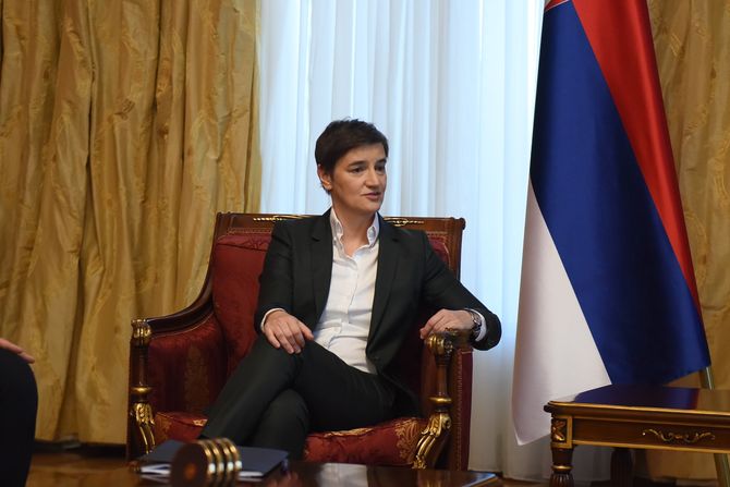 VIŠKOVIĆ BRNABIĆ SASTANAK