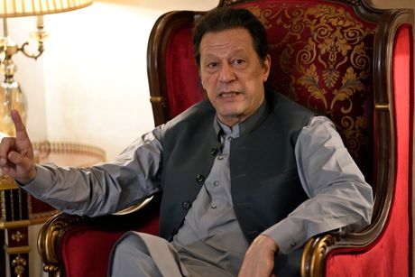Imran Khan Kan, uhapšen bivši premijer Pakistana