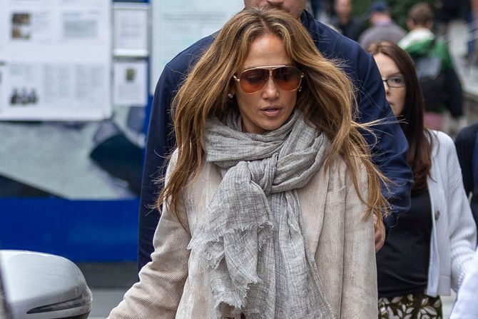 Dženifer Jennifer Lopez Dženifer Jennifer Lopez