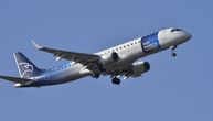 Avion Air Montengra na letu iz Podgorice za Beograd imao sudar sa pticama