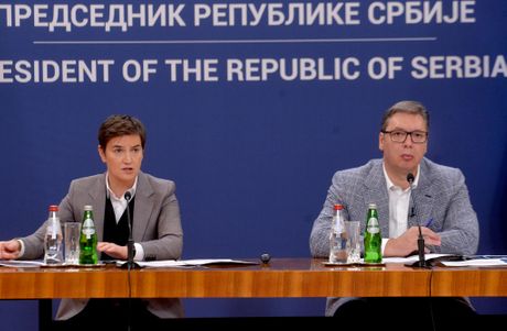 Aleksandar Vučić Ana Brnabić obraćanje javnosti
