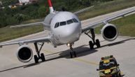 SNIMAK HAPŠENJA Deda napravio haos na letu Air Serbia iz Splita za Beograd, pomenuo bombu, letelica evakuisana