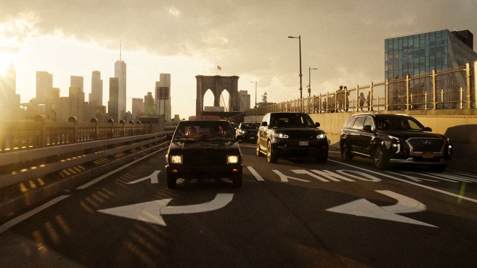 Milenijalci, nostalgija i američki san: Šta donosi film "Yugo ide u Ameriku" i zašto ga ne treba propustiti