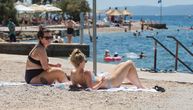 Zbog fekalija zabranjeno kupanje na još jednoj plaži u Hrvatskoj