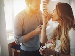 Muškaraci i žena, sladoled