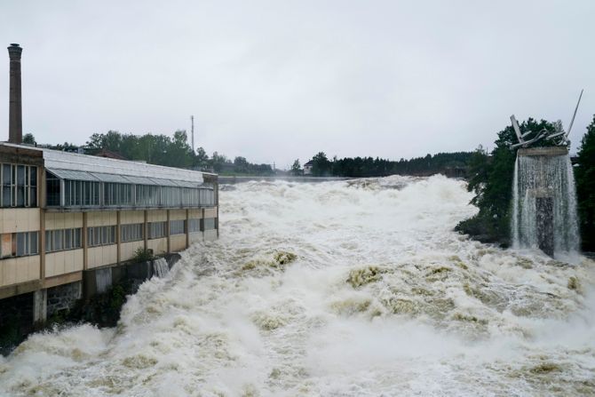 Norveška, poplave, bujica