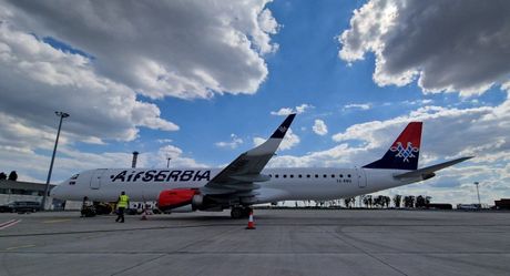 Air Serbia Embraer E195