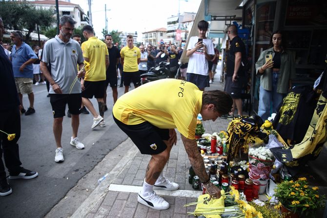 AEK navijači, Mihalis Kacuris