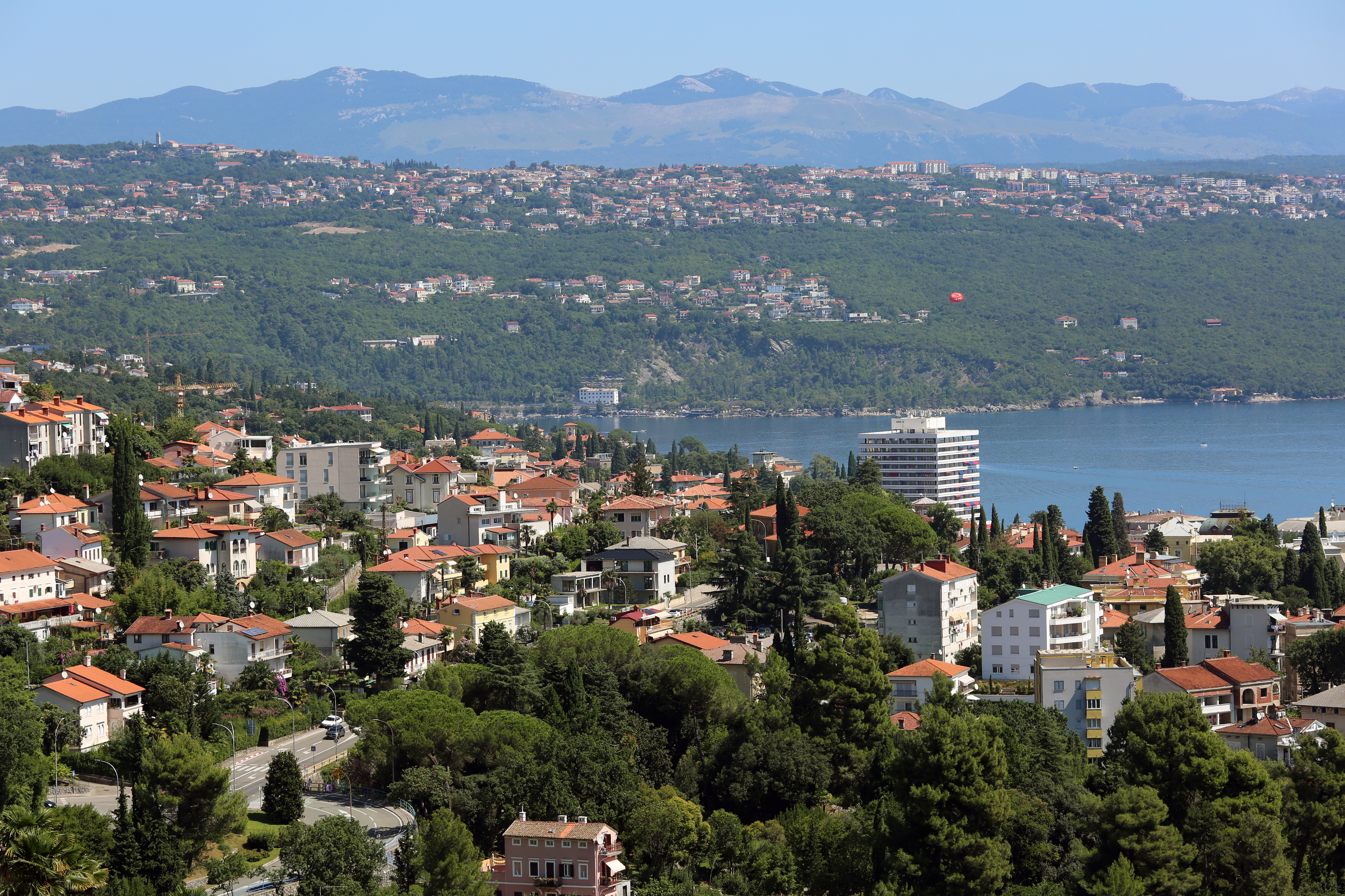 Državljanin BiH proteran zbog mahanja zastavom Republike Srpske u Istri