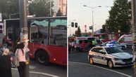 Normalizovan saobraćaj na Trošarini posle sudara gradskog autobusa i tramvaja: Deset osoba povređeno