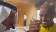 Ovo ima samo u Saudijskoj Arabiji: Fabinjo je bio u šoku šta mu je poklonio novinar posle meča