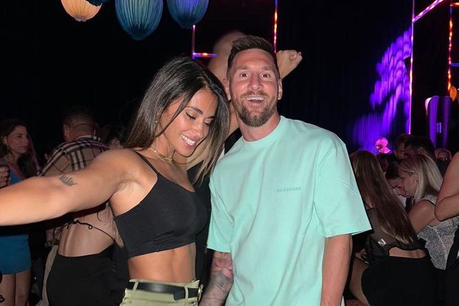 Antonela Rokuco, Dejvid Bekam, Lionel Mesi, Viktorija Bekam, Majami Antonela Rokuco, Dejvid Bekam, Lionel Mesi, Viktorija Bekam, Majami