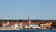 Vesna iz Srbije godinama radi na Jadranu, otkriva dobre i loše strane - velike zarade, ali mnogo odricanja