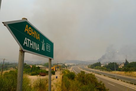 Grčka autoput Atina požar