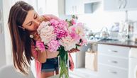Buket cveća može ostati svež i do dve nedelje: Ovo dodajte u vazu i uživajte u njegovoj lepoti