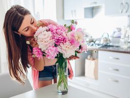 cveće, žena, vaza, kuhinja