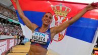 Momenat za istoriju: Ivana Vuleta razvila srpsku zastavu u Budimpešti i optrčala pobednički krug!
