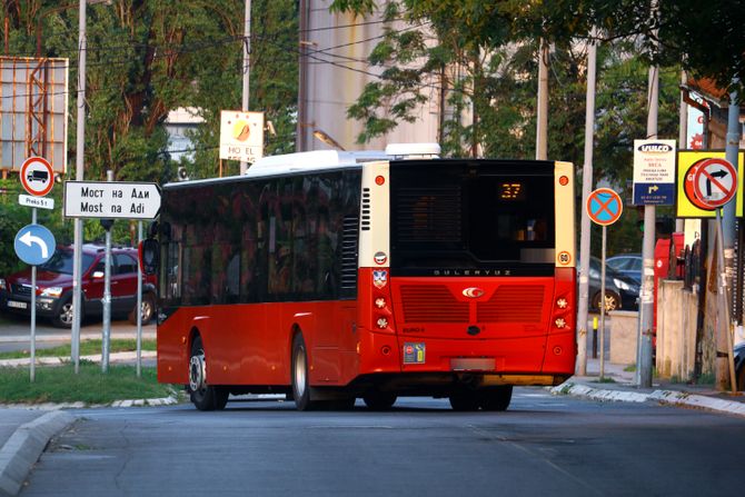 Autobus 37 Gradski prevoz Javni prevoz