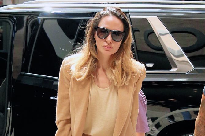 Angelina Jolie Angelina Jolie