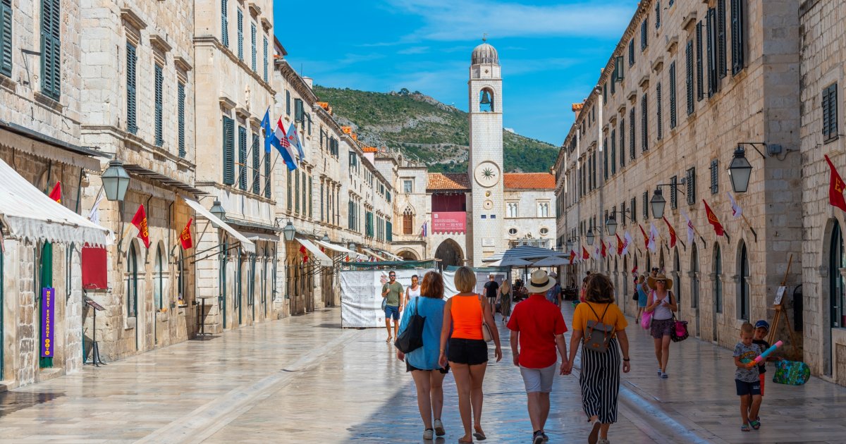 Na startu nove sezone velika promena na Stradunu: 