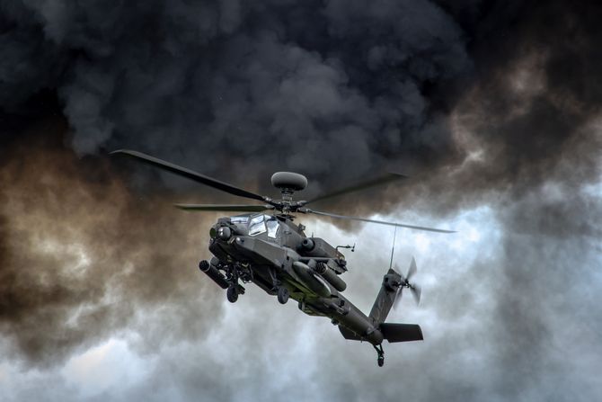 AH-64 Apache helikopter