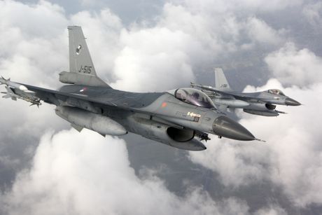 Avion F16 Holandija