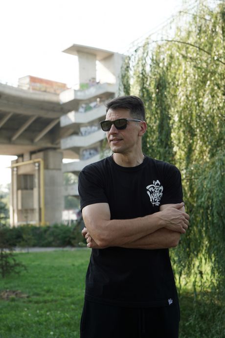 Viktor Savić, glumac, grafit Viktor Savić, glumac, grafit