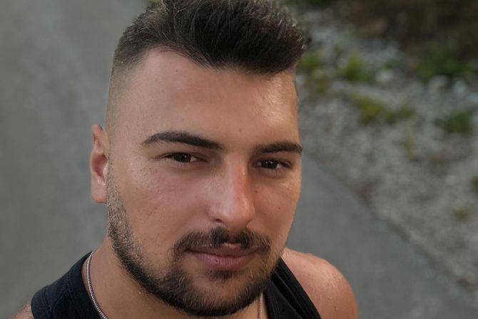 Mahir Petrović Mahir Petrović