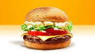 Sunđer između kriški hleba, žitarice u činiji lepka, skele da drže burger: Cake promotivnih slika hrane
