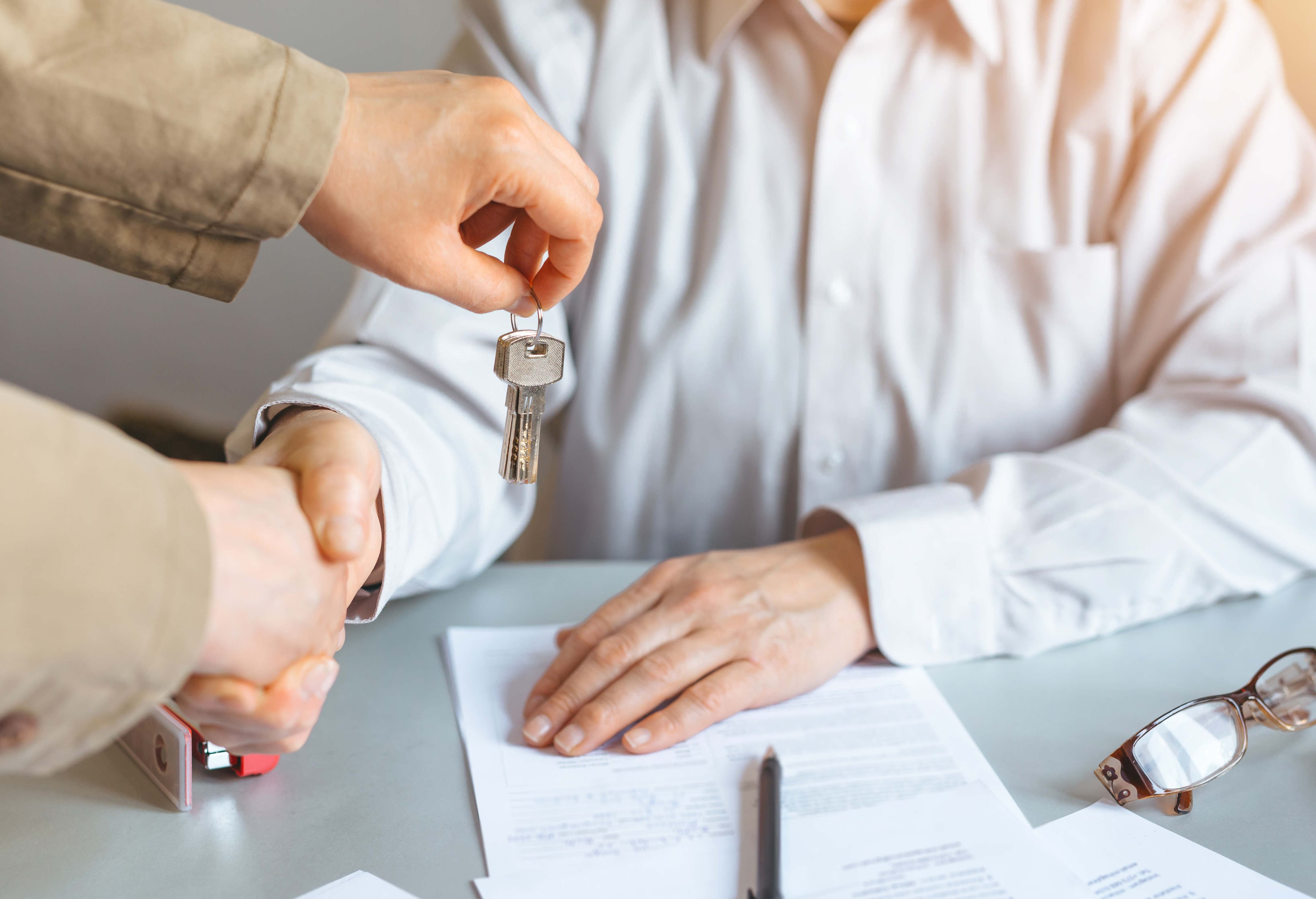 Stručnjak savetuje stanodavce: Overen ugovor kod notara spas je u ova 3 slučaja, nije lako izbaciti podstanara