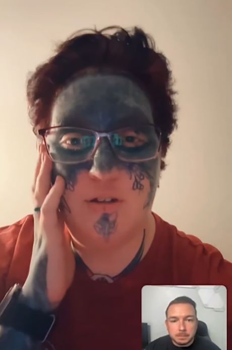 Tetovirana žena tetovaža lice