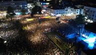 Zdravko Čolić napravio veče za pamćenje: U Čačku uglas pevalo preko 30.000 ljudi