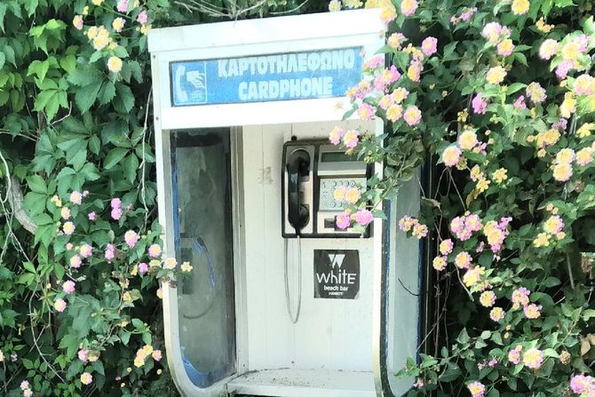 Telefonske govornice na karticu otišle u zaborav Telefonske govornice na karticu otišle u zaborav