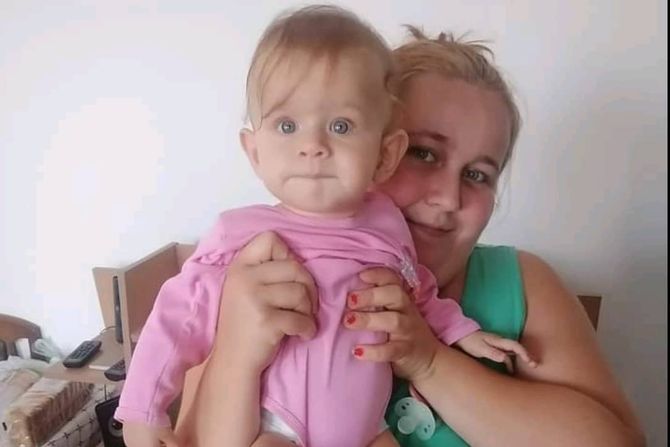 Olivera sa ćerkom Olivera sa ćerkom