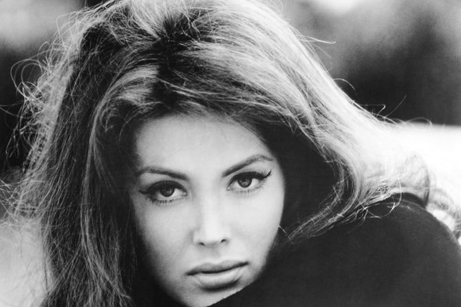 Gayle Hunnicutt Gejl Hanikat Gayle Hunnicutt Gejl Hanikat