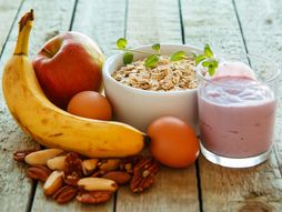 zdrava hrana, namirnice, jaja, banana, doručak