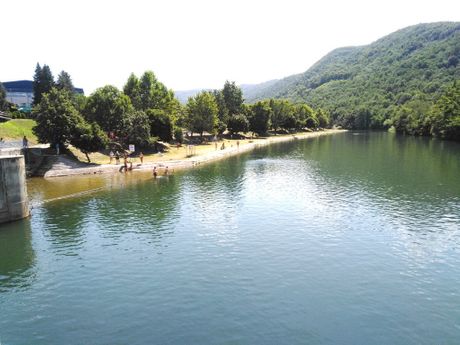 Vlasinsko jezero