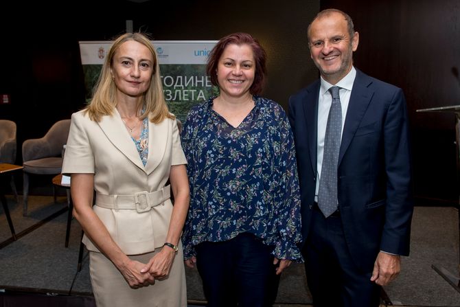Osnova programa predškolskog vaspitanja i obrazovanja „Godine uzleta“ Osnova programa predškolskog vaspitanja i obrazovanja „Godine uzleta“