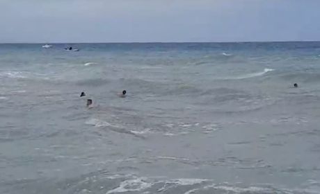 Pefkohori Grčka kupanje talasi nevreme