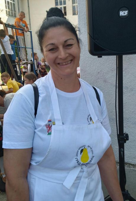 dani kruške, leskovac