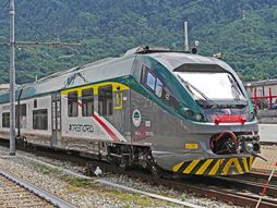 Italija vozovi železnica
