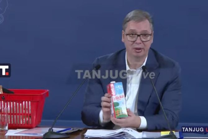 Aleksandar Vučić, proizvodi