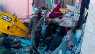 Otac slomljenim glasom doziva decu u ruševinama, dete zaglavljeno: Potresni snimci nakon zemljotresa u Maroku